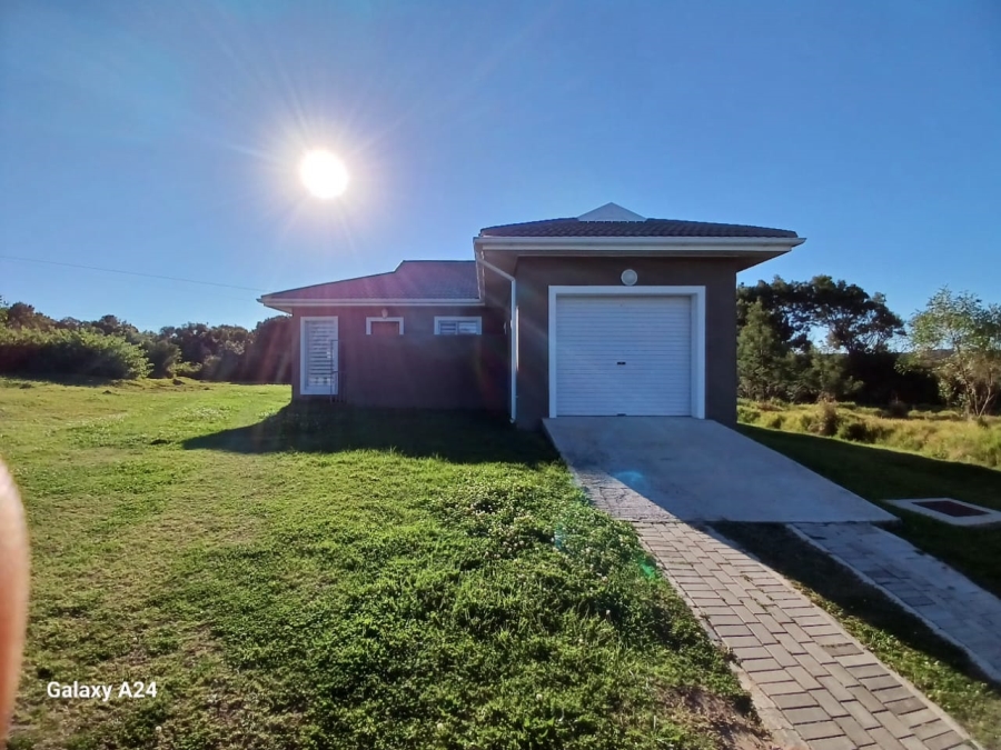 3 Bedroom Property for Sale in Kidds Beach Eastern Cape